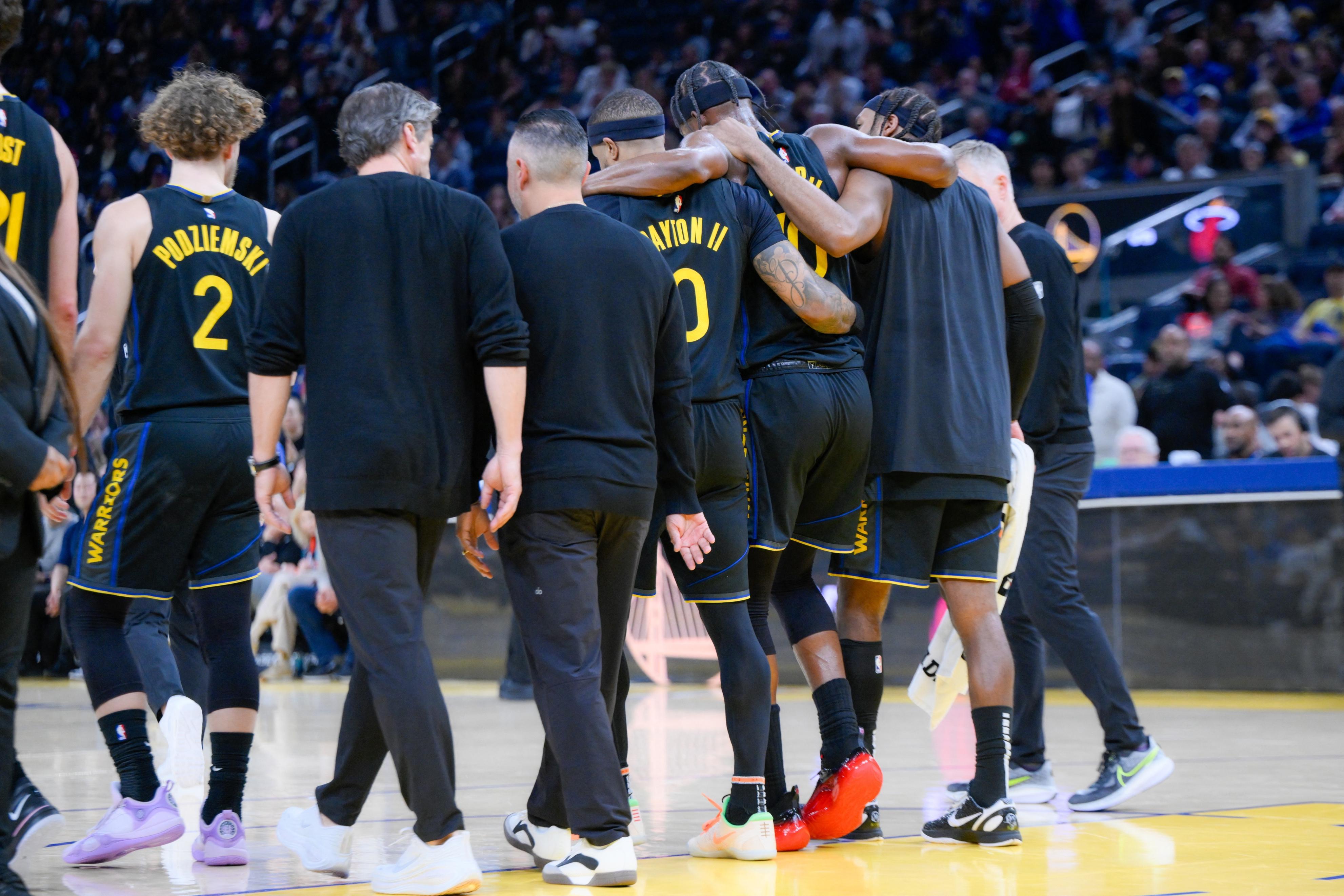 世界杯手机高清观看软件-巴特勒受伤后2连败！5投全中后因伤退赛，4分6犯规，库里太难了