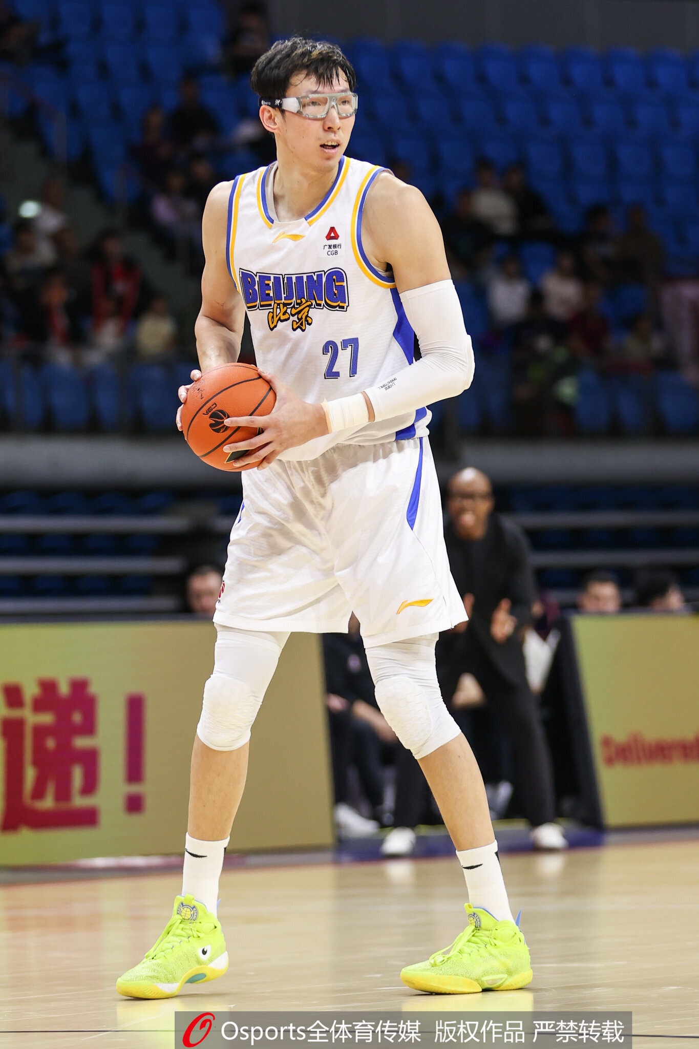 世界杯官网直播软件下载入口-周琦：我没啥优势 陈盈骏和杰曼的出球快 给我创造了很多机会